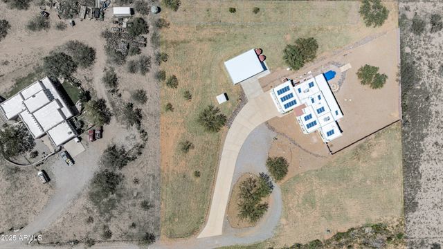 5465 E PIONEER Lane, Hereford, AZ 85615