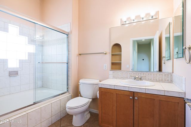 5465 E PIONEER Lane, Hereford, AZ 85615