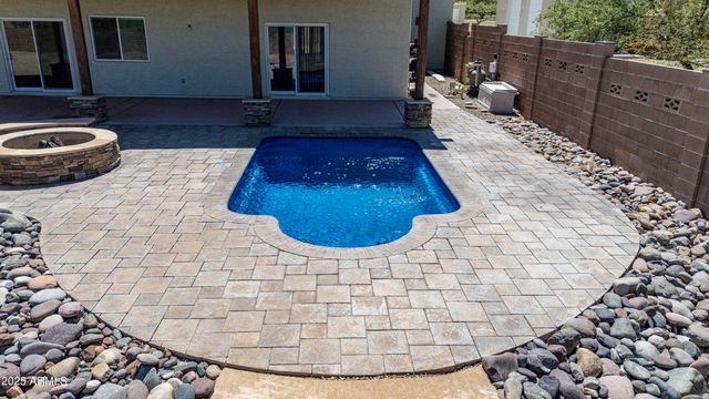 5465 E PIONEER Lane, Hereford, AZ 85615