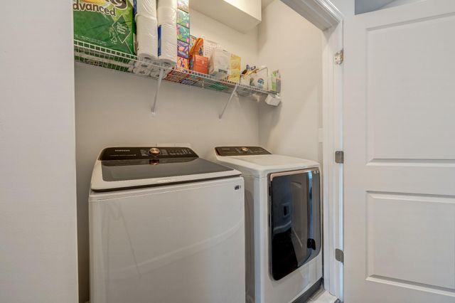 12544 OVATION DR, Fairfax, VA 22033