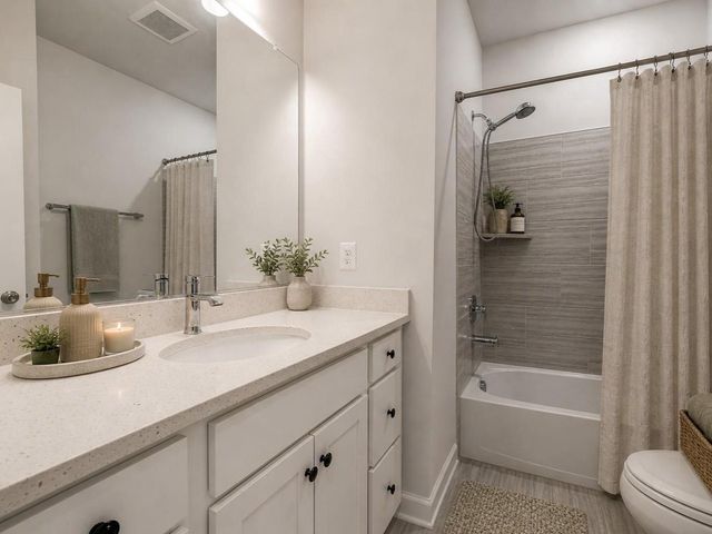 12544 OVATION DR, Fairfax, VA 22033