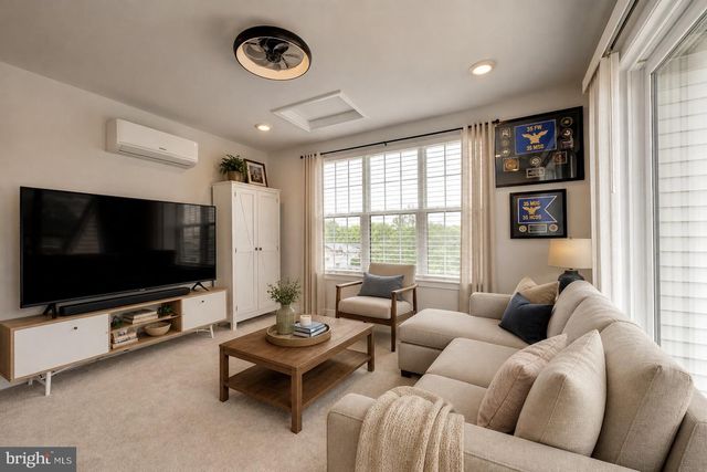 12544 OVATION DR, Fairfax, VA 22033