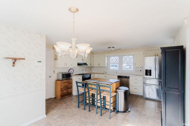 5334 Moonrock Court, Fort Wayne, IN 46804