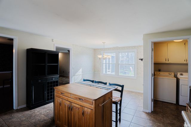 5334 Moonrock Court, Fort Wayne, IN 46804