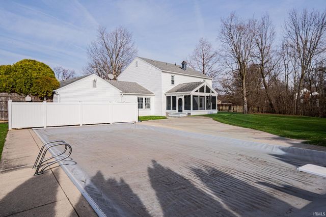 5334 Moonrock Court, Fort Wayne, IN 46804