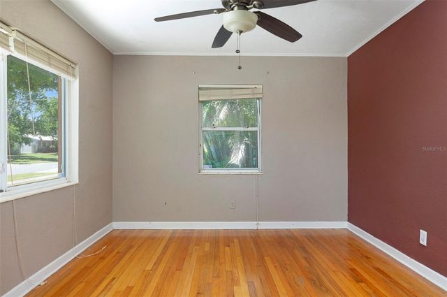 983 47TH AVENUE N, St Petersburg, FL 33703