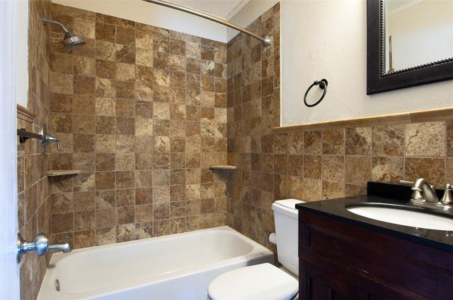 983 47TH AVENUE N, St Petersburg, FL 33703