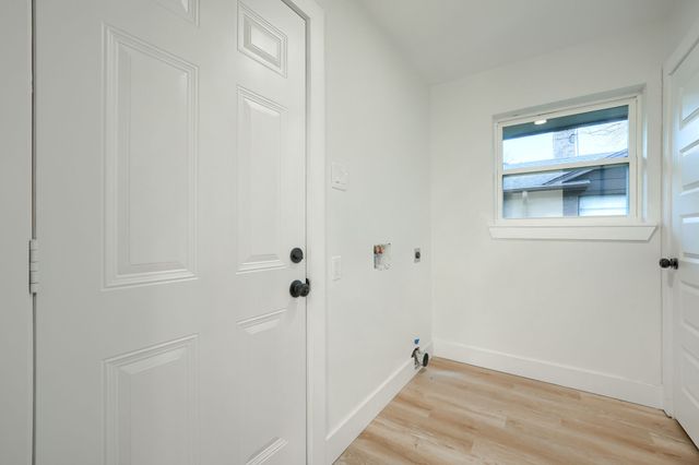 3525 Courtdale Drive, Farmers Branch, TX 75234