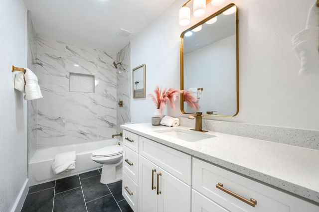 3525 Courtdale Drive, Farmers Branch, TX 75234