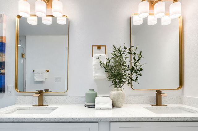 3525 Courtdale Drive, Farmers Branch, TX 75234