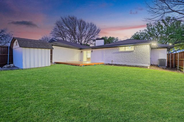 3525 Courtdale Drive, Farmers Branch, TX 75234