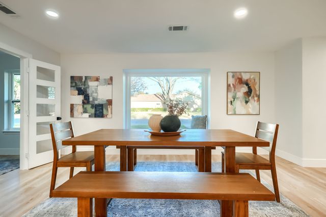 3525 Courtdale Drive, Farmers Branch, TX 75234