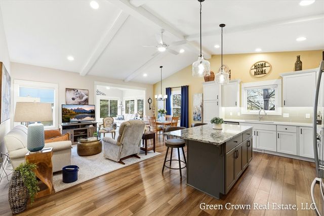 851 S Center Park Drive, Byron Center, MI 49315