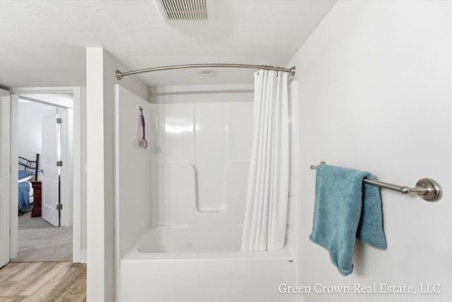 851 S Center Park Drive, Byron Center, MI 49315