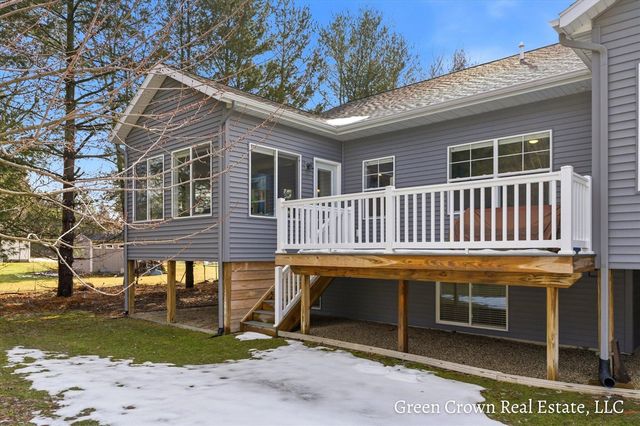 851 S Center Park Drive, Byron Center, MI 49315