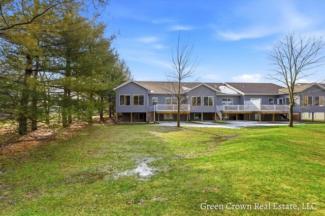 851 S Center Park Drive, Byron Center, MI 49315