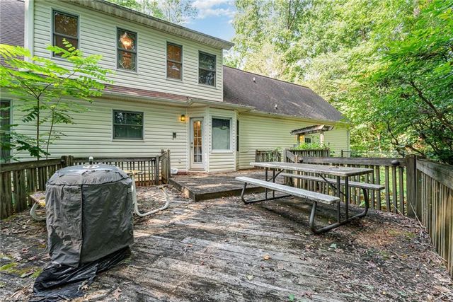 200 Montclair Drive, Advance, NC 27006
