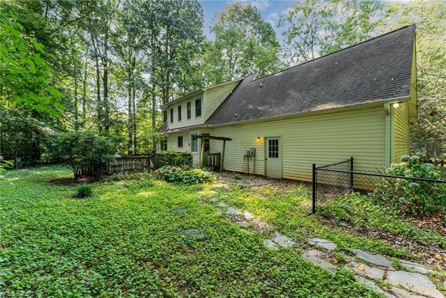 200 Montclair Drive, Advance, NC 27006