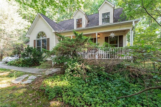 200 Montclair Drive, Advance, NC 27006