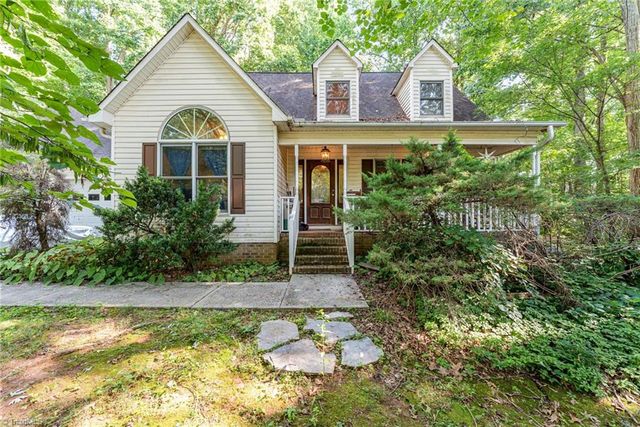 200 Montclair Drive, Advance, NC 27006