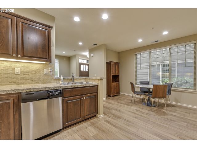 15971 Nw HILDAGO Ln, Portland, OR 97229