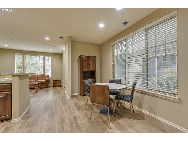 15971 Nw HILDAGO Ln, Portland, OR 97229