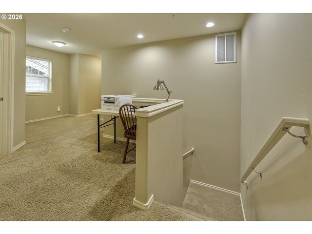 15971 Nw HILDAGO Ln, Portland, OR 97229