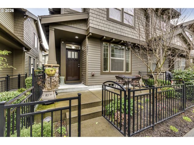 15971 Nw HILDAGO Ln, Portland, OR 97229