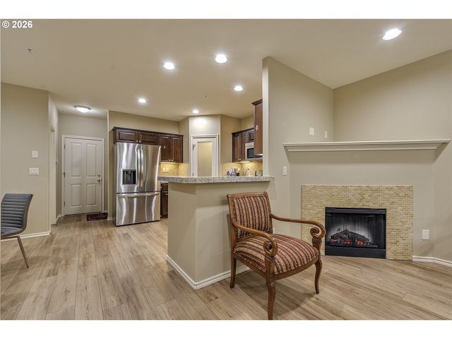 15971 Nw HILDAGO Ln, Portland, OR 97229