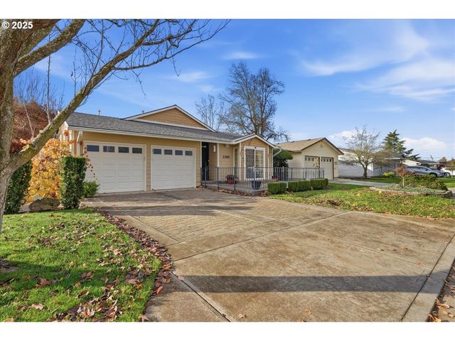 2365 UMPQUA Rd, Woodburn, OR 97071