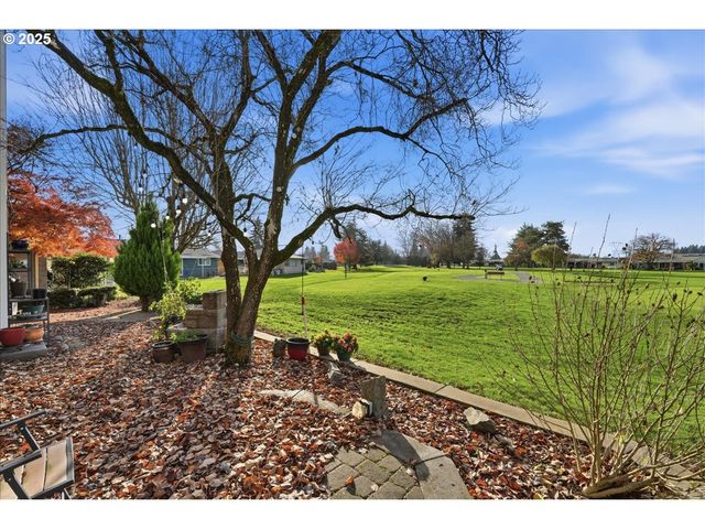 2365 UMPQUA Rd, Woodburn, OR 97071