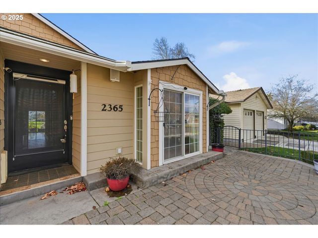 2365 UMPQUA Rd, Woodburn, OR 97071