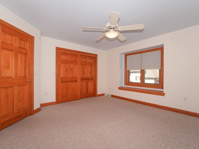 8800 W Marshfield COURT, Franklin, WI 53132