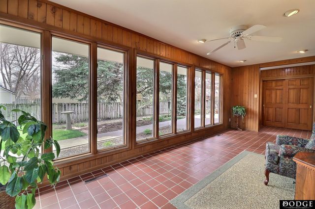 1943 Parkview Drive, Fremont, NE 68025