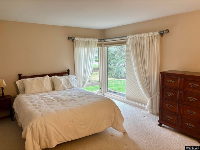 1943 Parkview Drive, Fremont, NE 68025