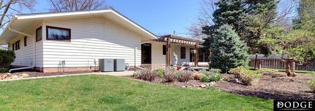 1943 Parkview Drive, Fremont, NE 68025