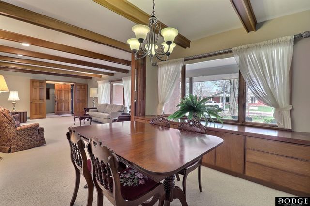 1943 Parkview Drive, Fremont, NE 68025