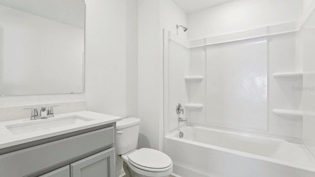 5580 TAVERNA LOOP, Winter Haven, FL 33884