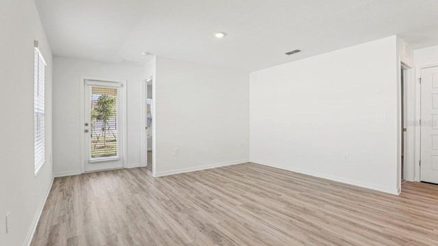 5580 TAVERNA LOOP, Winter Haven, FL 33884