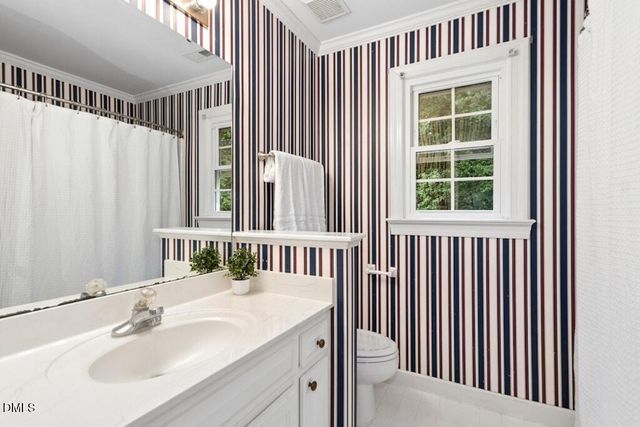 6220 King Croydon Court, Raleigh, NC 27603