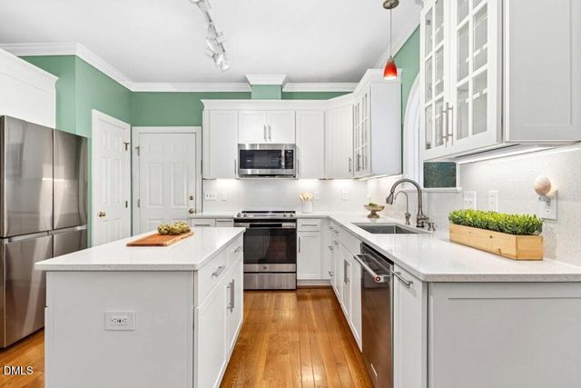 6220 King Croydon Court, Raleigh, NC 27603