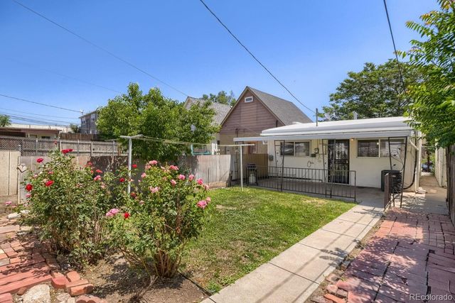 3725 Mariposa Street, Denver, CO 80211