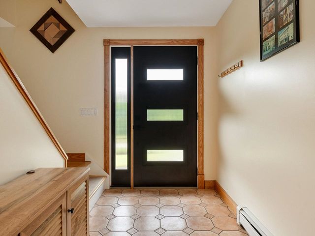 55 Maplewood Avenue, Milton, VT 05468