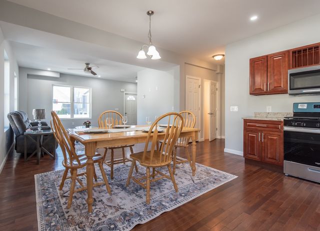 184 Avenue C -1, Woonsocket, RI 02895