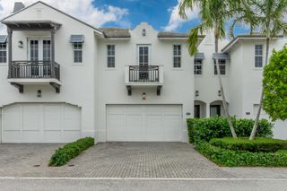 918 St George Boulevard, Delray Beach, FL 33483