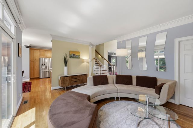 1080 Chetford Drive, Lexington, KY 40509