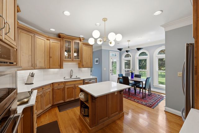 1080 Chetford Drive, Lexington, KY 40509