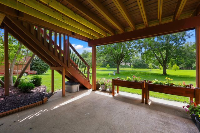 1080 Chetford Drive, Lexington, KY 40509