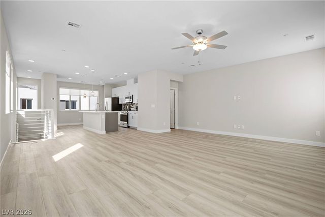 8629 Ensworth Street 113, Las Vegas, NV 89123