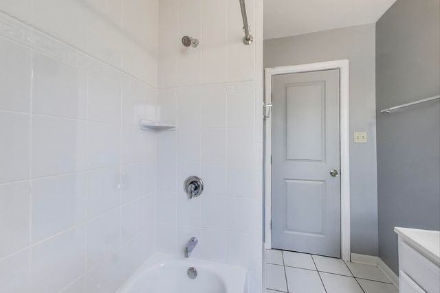 4118 Prairie Avenue, Brookfield, IL 60513